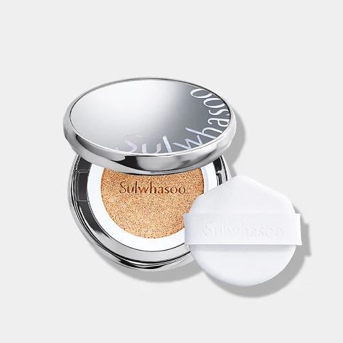 致美亲肤精华气垫(水光版)SPF50+ PA+++